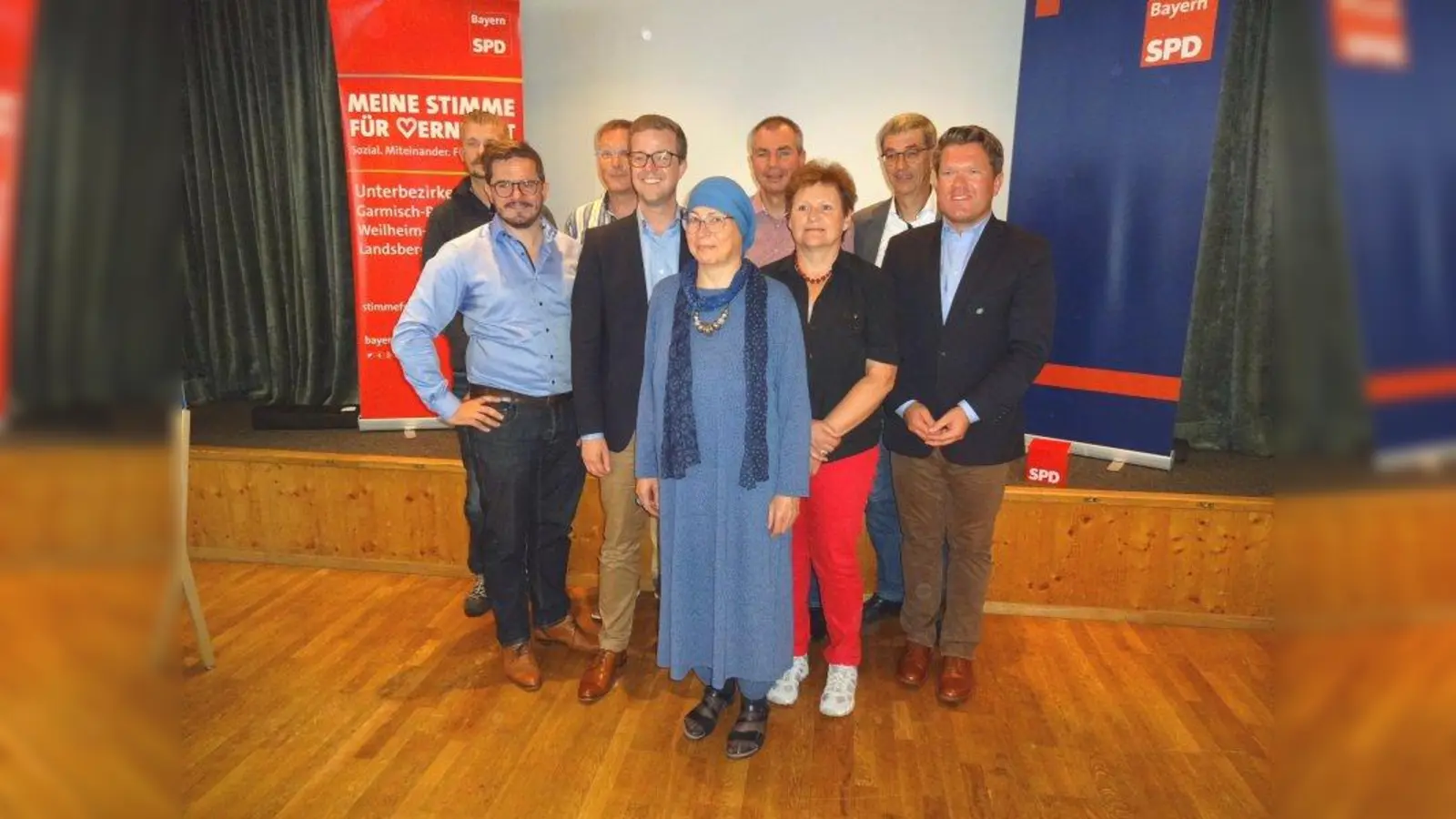 Der neue Kreisvorstand der SPD Weilheim-Schongau: Dirk Koelmann, Markus Bader, Jörg-Michael Hentschke, Dominik Streit, Maryam Benzadi, Harald Mansi, Michaela Winkler, Stefan König und Florian Post (von links). (Foto: SPD-Kreisverband)