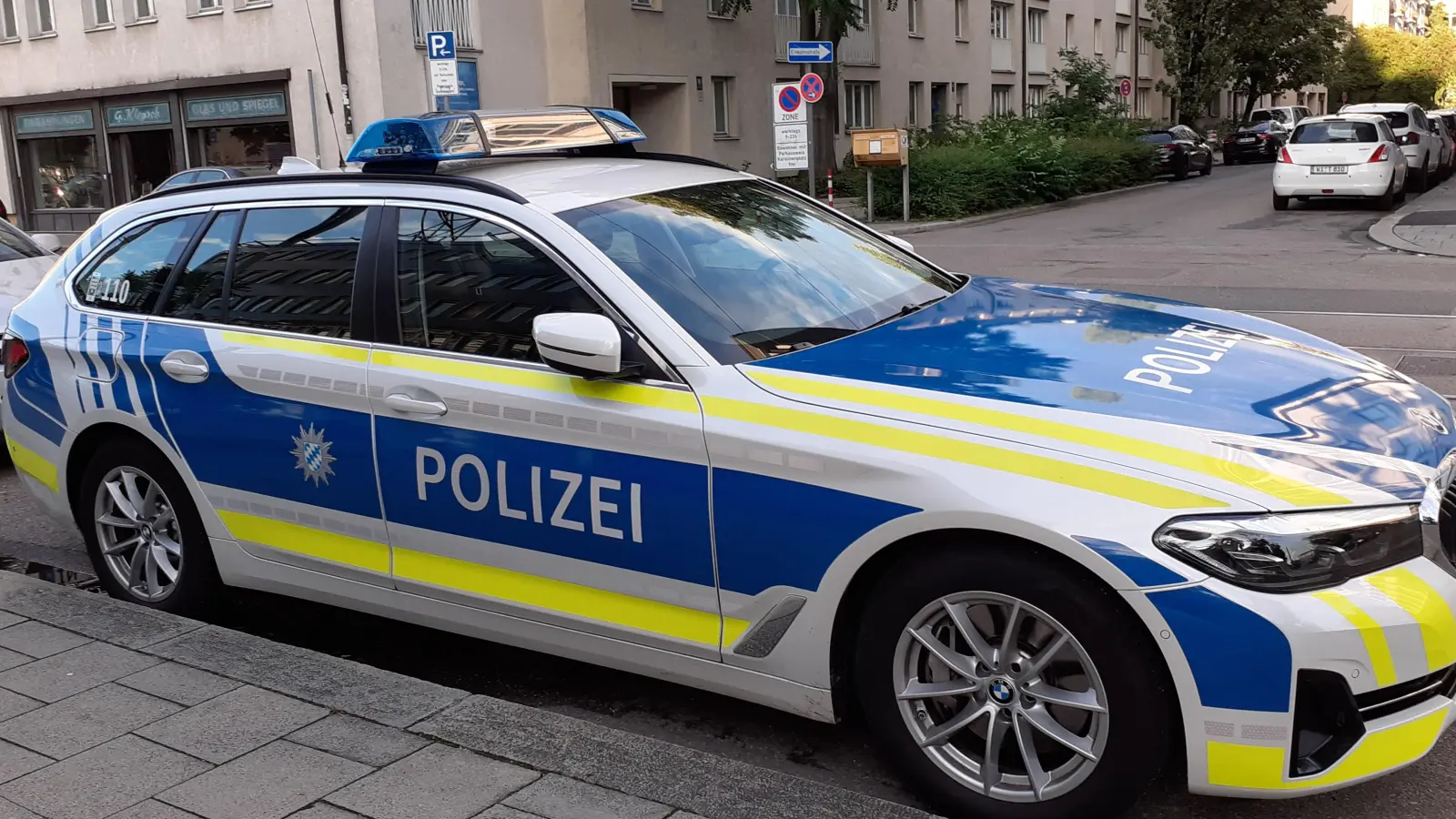 Nach einem tödlichen Autounfall in Freimann ermittelt die Polizei. (Foto: mha)