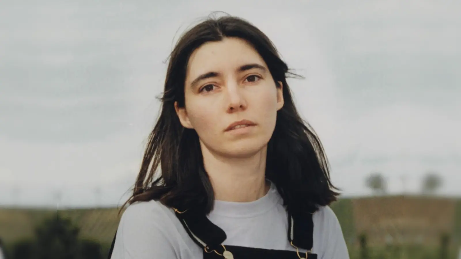 Clara Heinrich führt in „Pusztagold” so vermeintlich unterschiedliche Dinge wie Landschaft, Landbau, Sprache und Krankheit zusammen. (Foto: AmelieAmeiKahn-Ackermann)