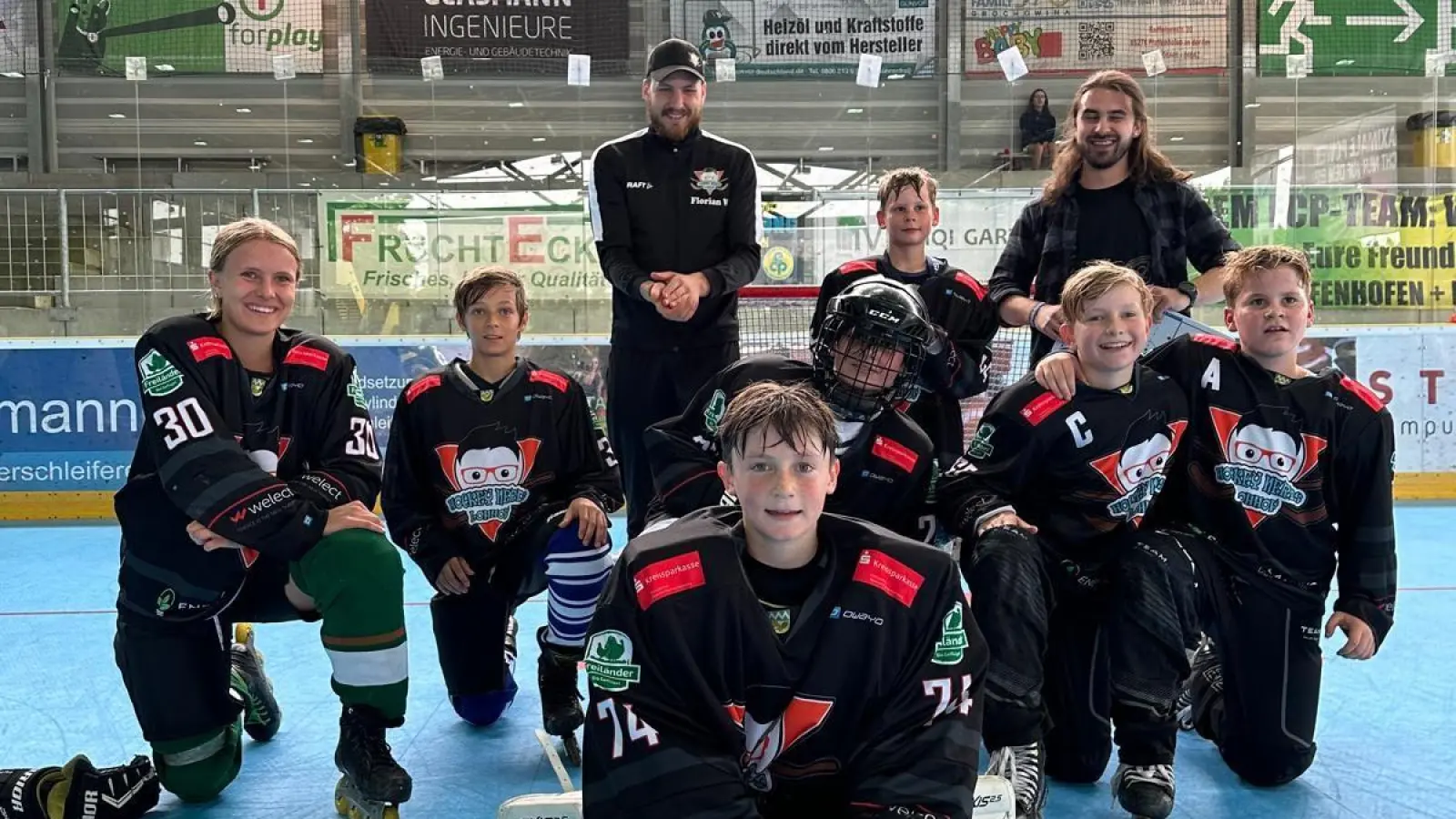 Großen Kampgeist zeigte die U13-Mannschaft der Hockey Nerds. Nun sind sie bereits im zweiten Jahr Meister der Schüler-Liga B.  (Foto: Hockey Nerds Lohhof )