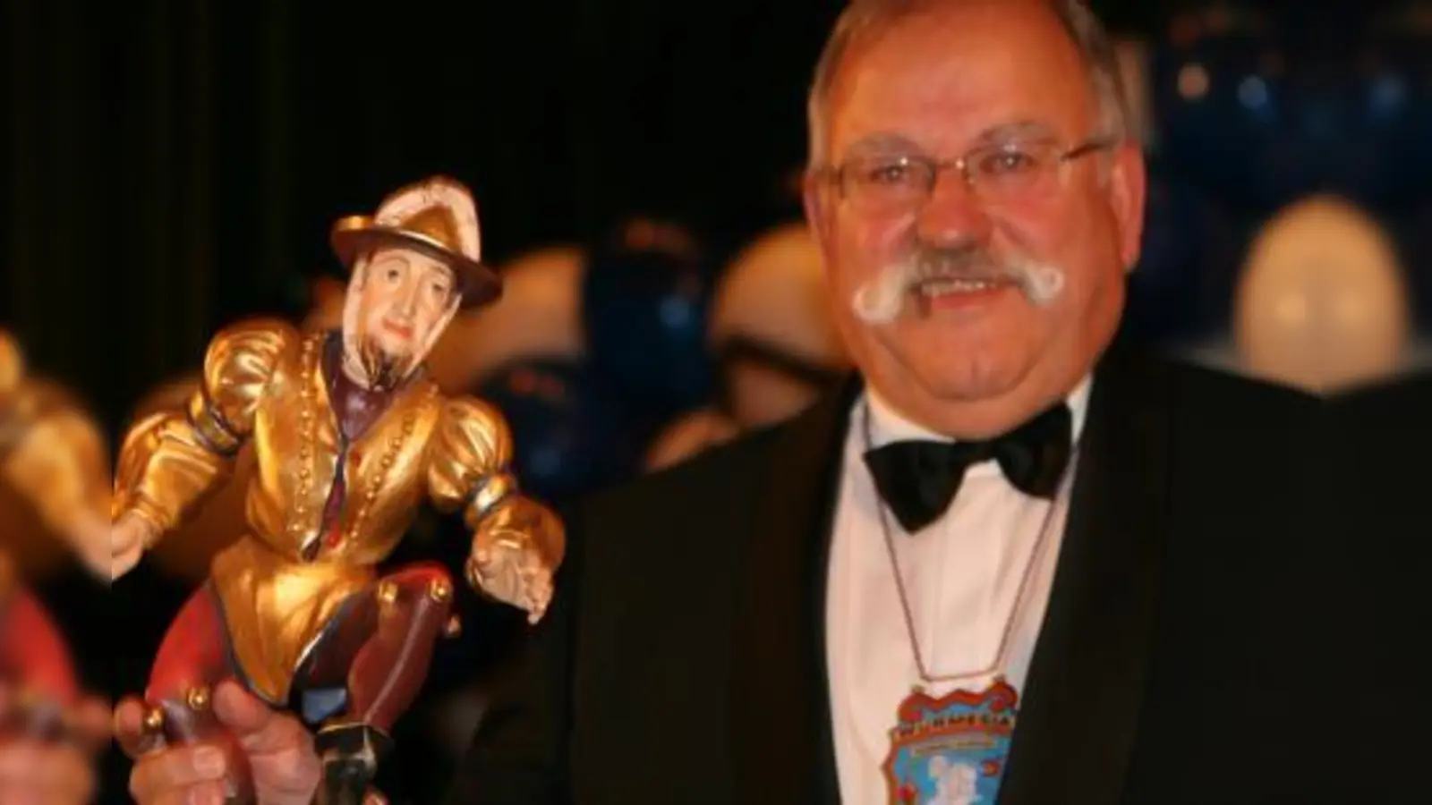 Der Große Moriske ging diesmal an Wiesn-Wirt und Narrhalla-Mitglied Wiggerl Hagn. „Mit solch einer Ehre hätte ich nie gerechnet!“ (Foto: US)