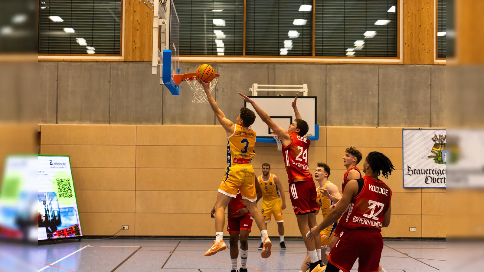 Die Tropics konnten gegen den FC Bayern Basketball II das Spiel noch drehen und den Sieg davontragen. (Foto: Jan Pawliczek)