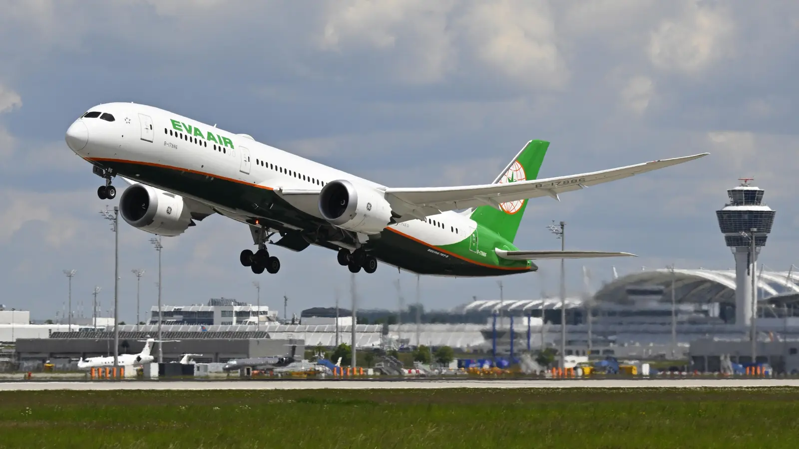 Eine Boeing 787-9 Dreamliner der EVA AIR. (Foto: ATF Pictures)