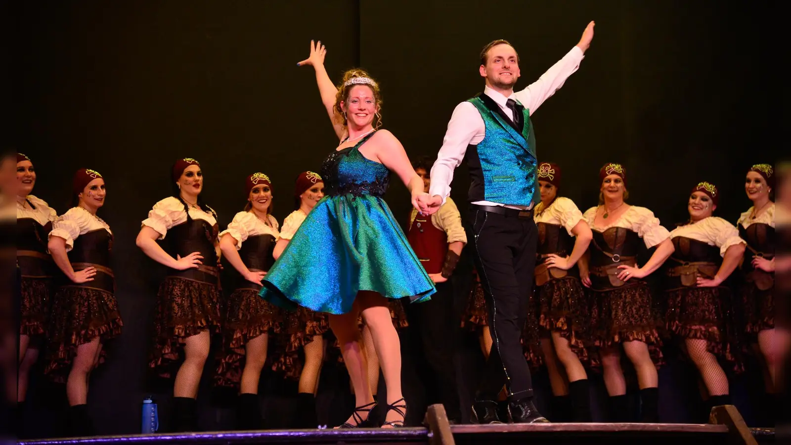 „Lust auf Meer“ lautet das Motto des diesjährigen Prinzenpaares, Petra III. und Johannes I., des Faschingsclubs Neuhausen. (Foto: FCN / Anselm Steininger)