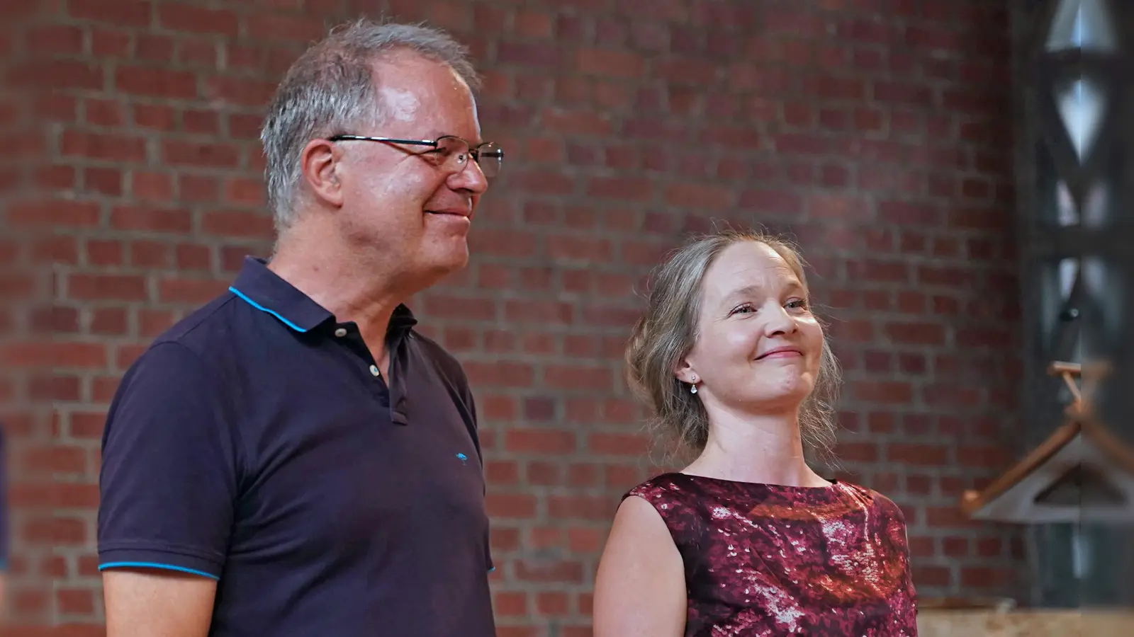 Die Sängerin Thérèse Wincent und Gerhard Plume am Klavier improvisieren und interpretieren bekannte Ohrwürmer und hochkarätige Gassenhauer. (Foto: Mathias Brandstaetter)
