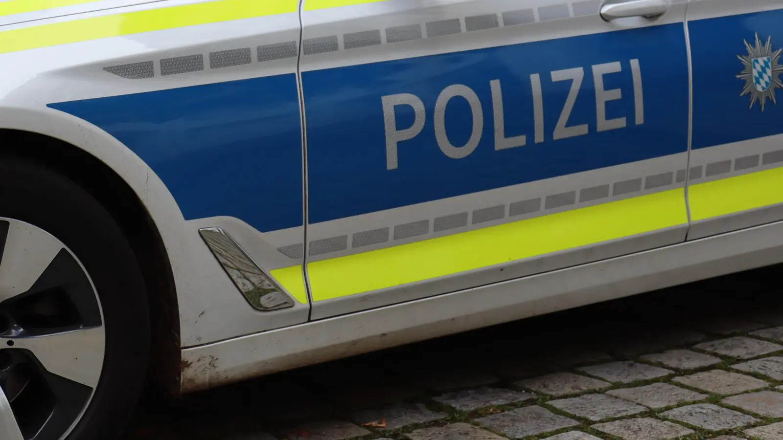 Die Polizei fahndet mit einem Großaufgebot nach dem dritten, flüchtigen Beteiligten.  (Foto: mha)