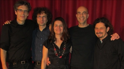 Die Liveband „Grupo Mosaico“ eröffnet am Donnerstag, 9. Oktober, das „Interkult Festival“. (Foto: Lennart Seydewitz)