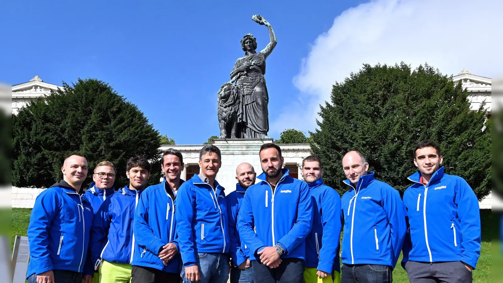 Mitarbeiter des SWM Teams „Kurzzeit- und Großveranstaltungen”: Gemeinsam mit vielen anderen Kollegen sind sie mit dem Aufbau und ab 20. September mit dem Betrieb der Wiesn beschäftigt. (Foto: SWM/ Astrid Schmidhuber)