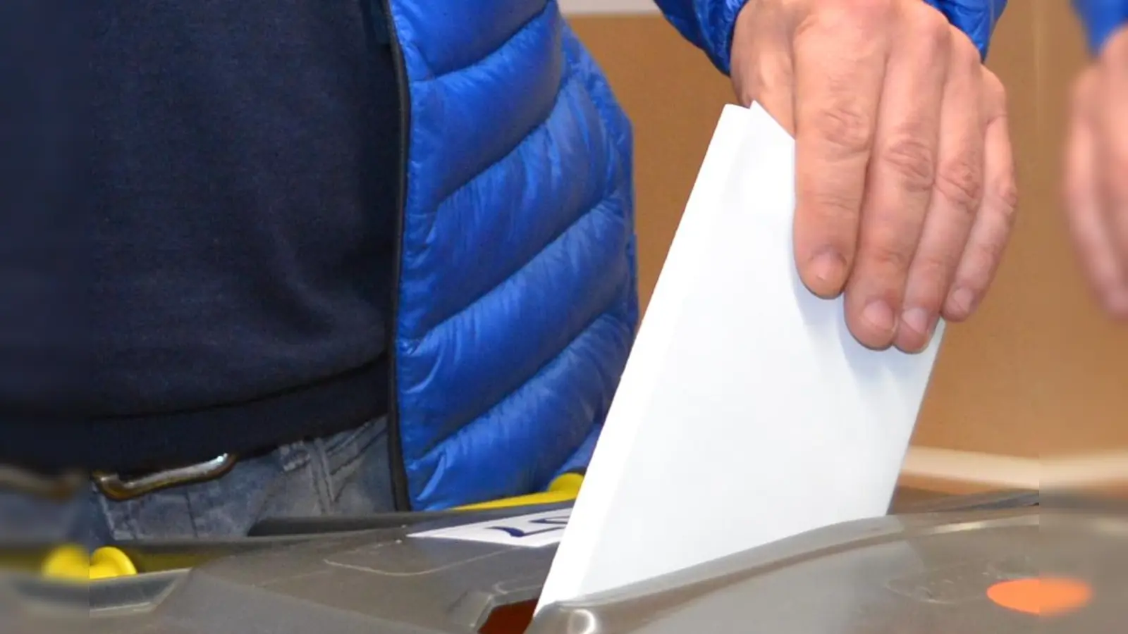 Am 22. März müssen die Sauerlacher nochmals an die Wahlurne. (Foto: ar)