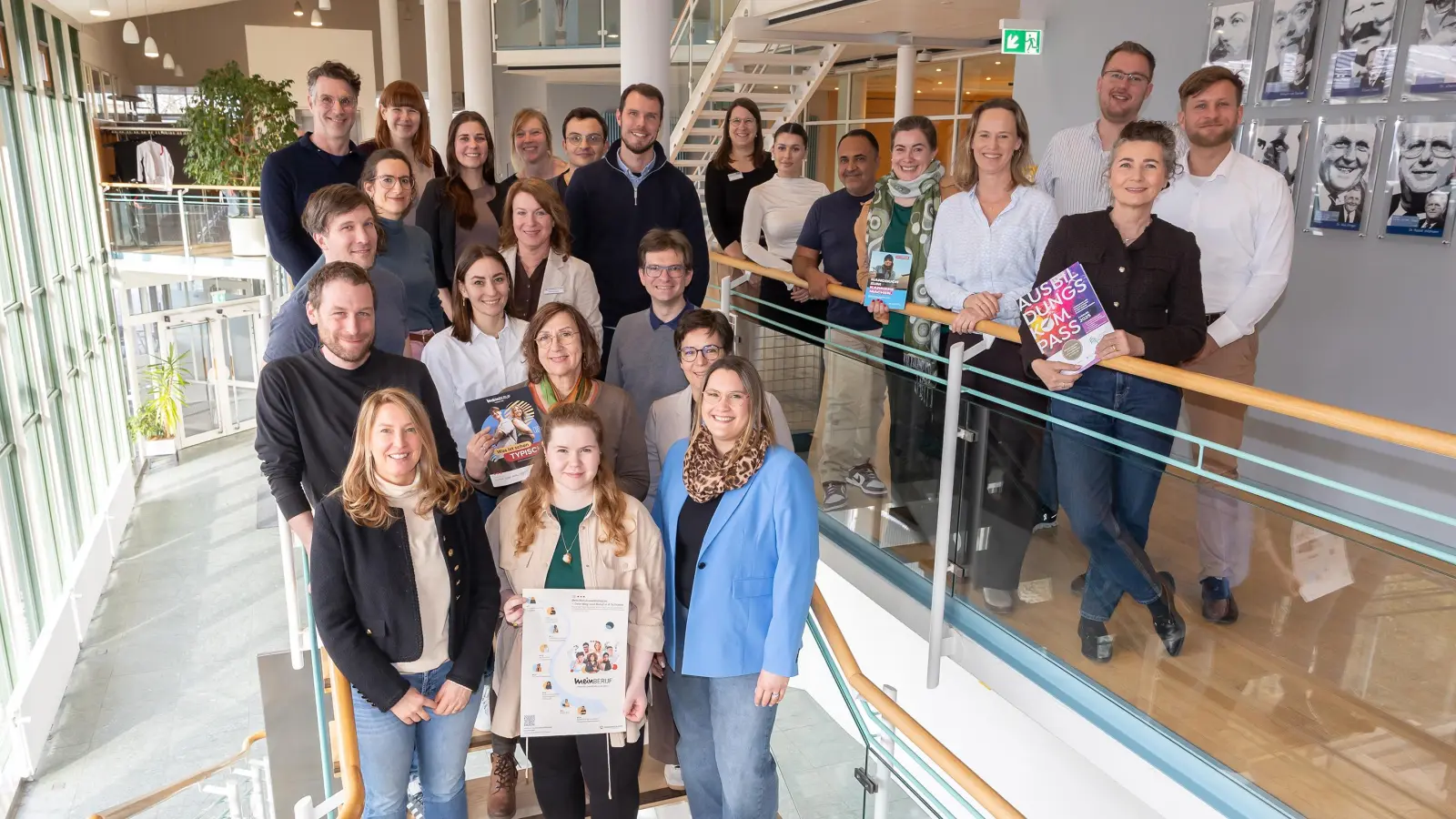 Die Teilnehmerinnen und Teilnehmer beim zweiten Austauschtreffen im Landratsamt (Foto: Landratsamt Starnberg)