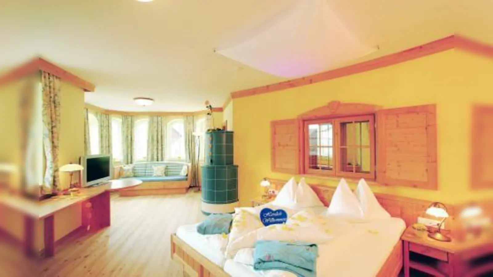 Gut schlafen wird im Dilly's groß geschrieben (im Bild das Sclafzimmer der Junior-Suite): Schlafcoaches beraten rund um gesunden Schlaf. (Foto: pi)