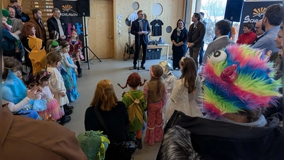 Das gesamte Jubiläum des Kinderhauses stand im Zeichen eines bunten Faschingstreibens. (Foto: Danuta Pfanzelt)