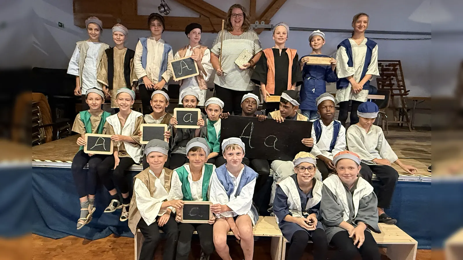 Die Inninger Schulklasse wie sie früher mal war.  (Foto: pst)