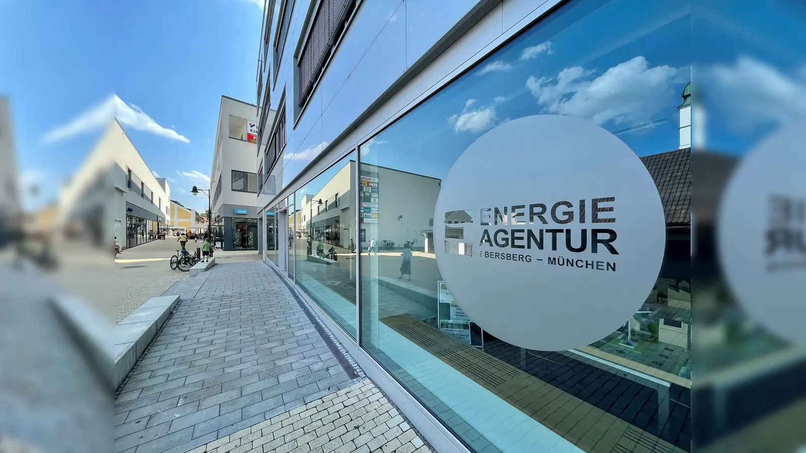 In der Energieagentur in der Altstadtpassage 4 finden Besucher kompetente Ansprechpartner in allen Fragen rund um's Energiesparen. (Foto: Energieagentur EBE)