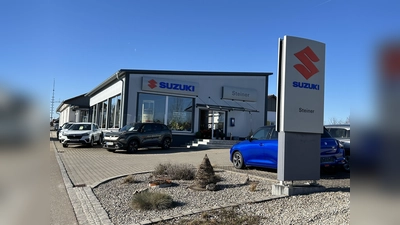 Auto Steiner präsentiert den neuen vollelektrischen Suzuki e VITARA. (Foto: coe)