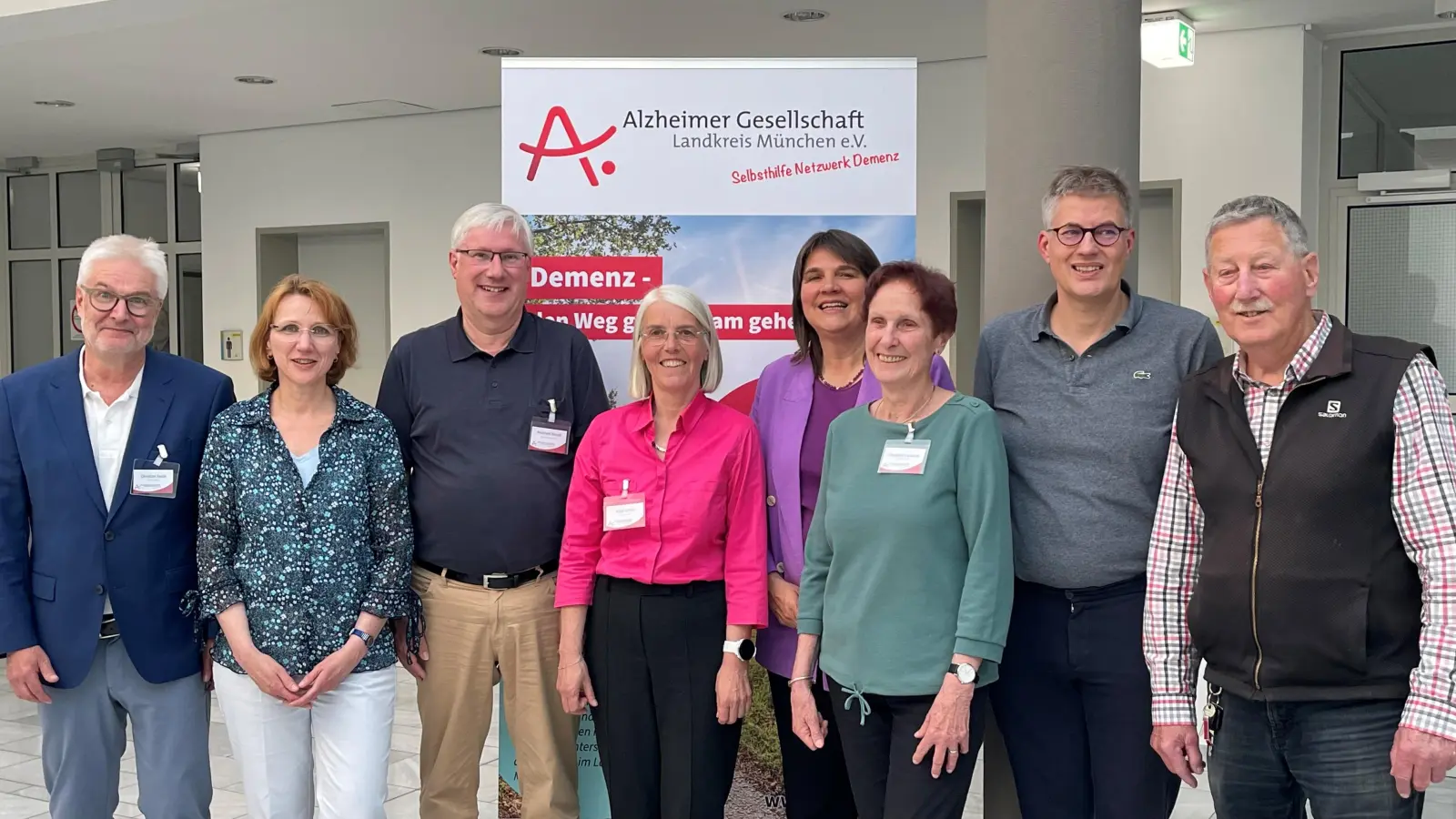 Der neue Vorstand der AGLM hat wieder viel vor (v.l.) Christian Seide, Ute Sonnleitner, Reinhard Berndl, Katja Grebe, Claudia Köhler, Elisabeth Landeck, Dr. Jens Benninghoff und Dieter Senninger.  (Foto: hw)