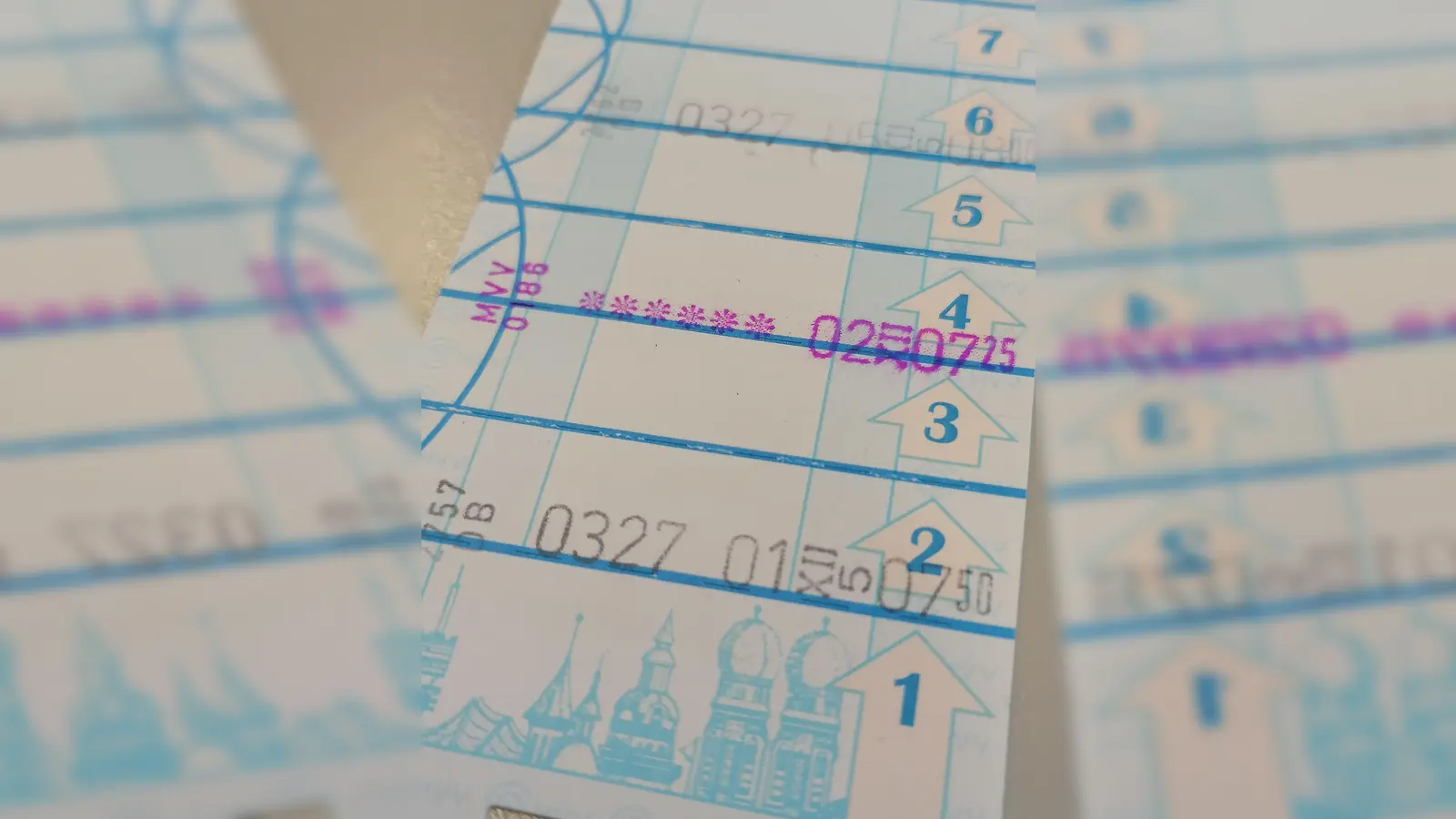 Fahrkarten sind nicht unbegrenzt gültig (Foto: job)