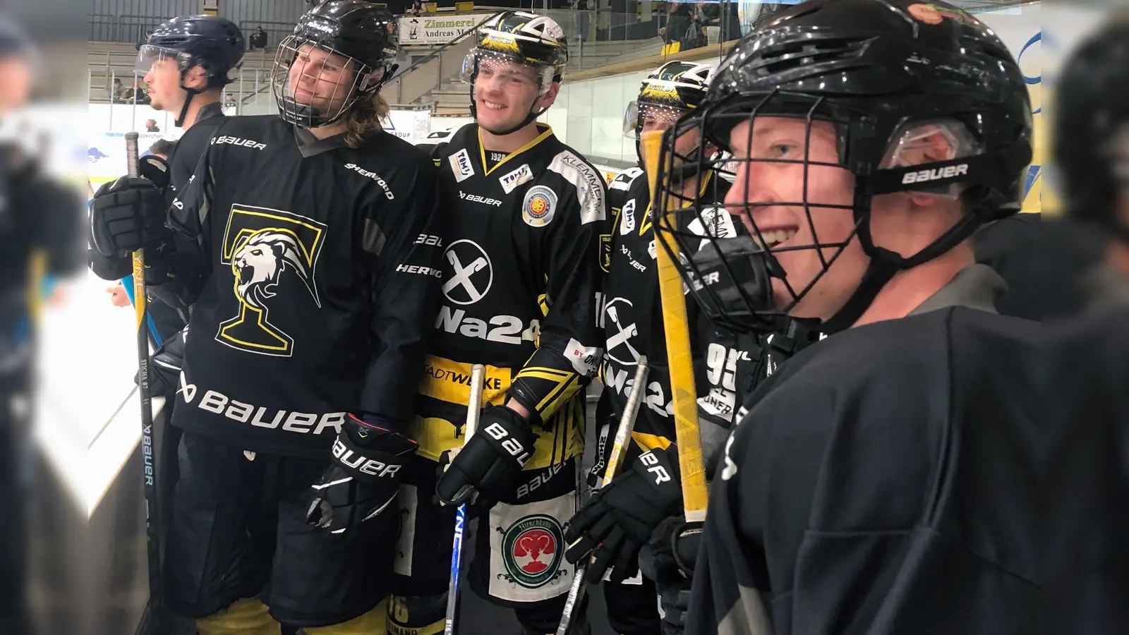 Jagd nach dem Puck: Fabian Greilinger und die Münchner Löwen.  (Foto: AS)