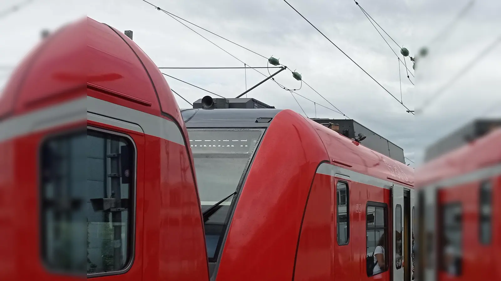 Auch alle S-Bahn-Pendler müssen künftig tiefer in die Tasche greifen. (Foto: Stefan Dohl)