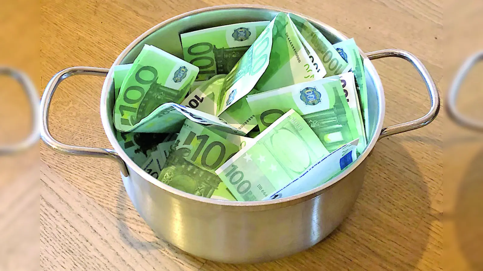 Einbrecher kennen jedes Bargeld-Versteck. Bei Diebstahl zahlen die Versicherungen meist nur einen kleinen Teil des Verlustes. (Foto: pst)