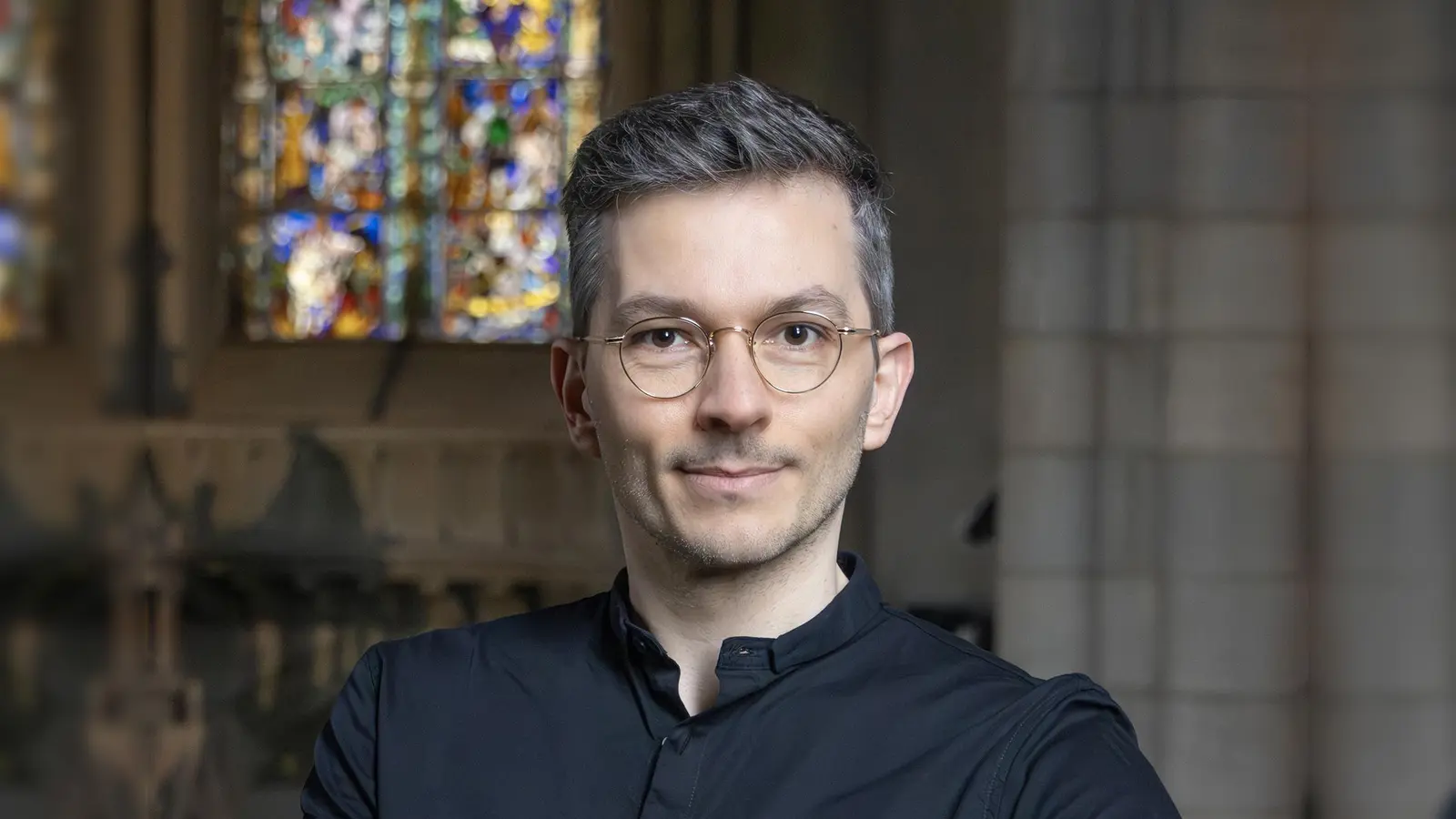 Der Kantor von Sankt Lukas, Tobias Frank, fungiert bei dem Konzert in der Pfarrkirche Sankt Anna als Solist.  (Foto: © Ran Keren)