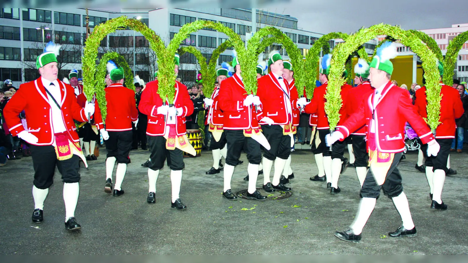 Die Schäffler tanzen ihren Tanz alle sieben Jahre - so will es die Tradition. (Foto: job)